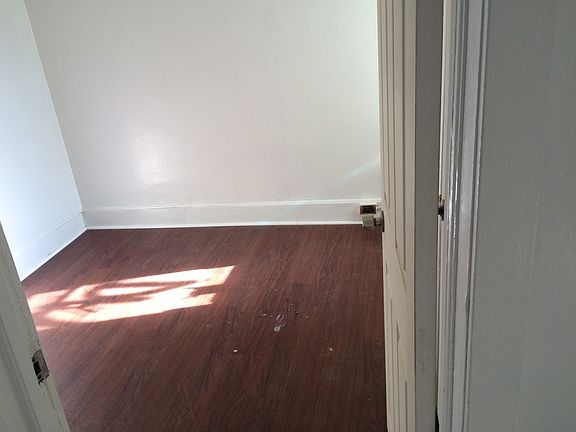 5th image of 1429 S Etting St