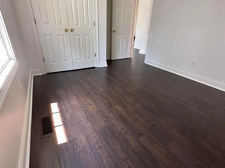 542 Virginia Ave — Photo 16