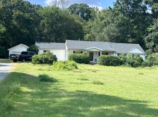 1827 Mount Holly Huntersville Rd, Charlotte, NC 28214