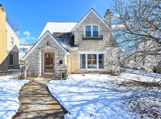 2792 N 69th St, Milwaukee, WI 53210