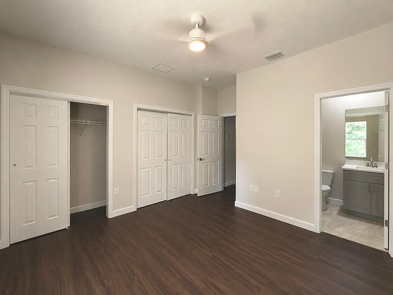 2540 NW 2nd St #102 — Photo 13