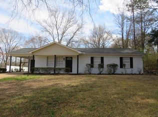 908 S Natchez St, Kosciusko, MS 39090