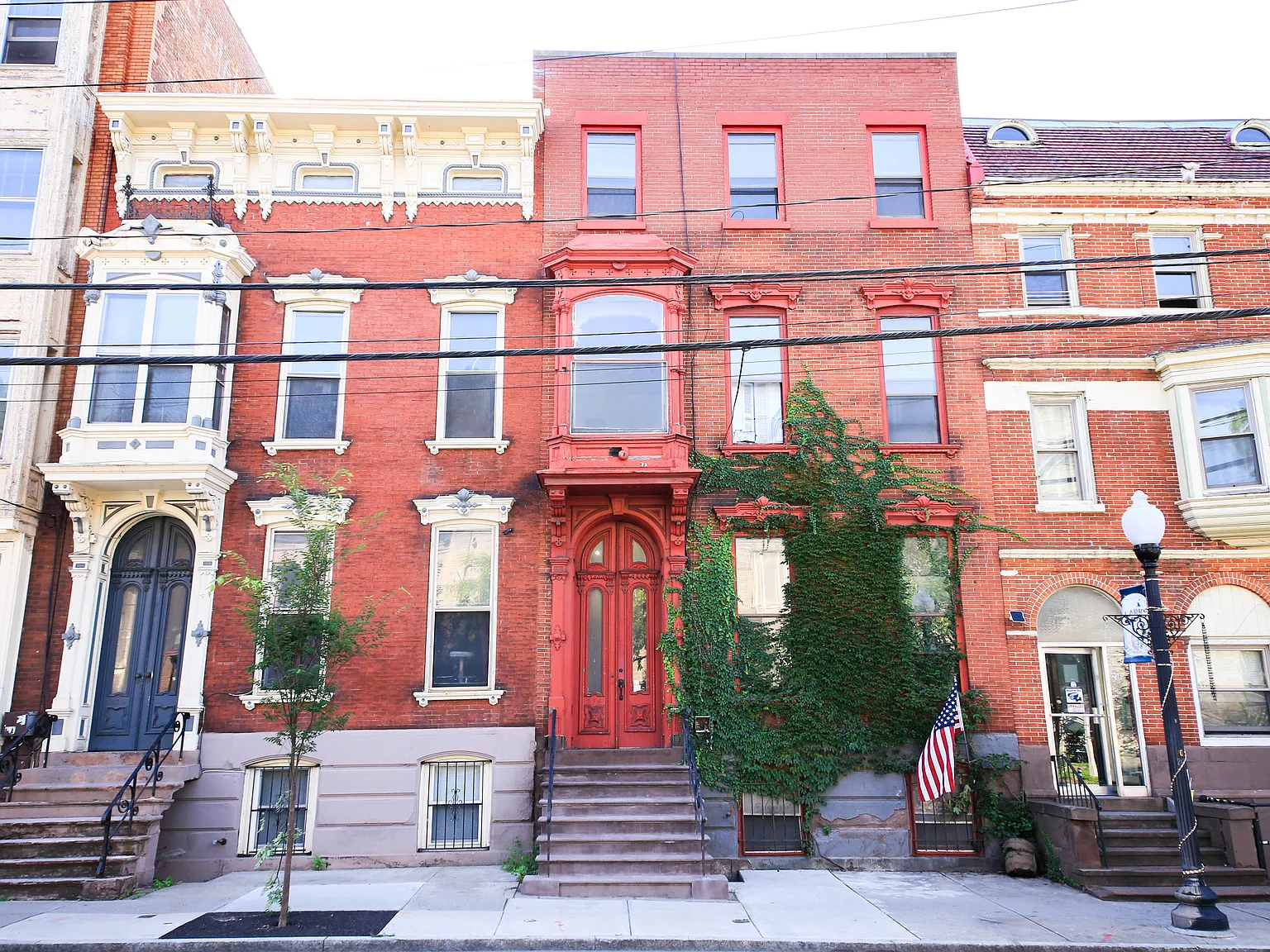 1 bed, 1000 sqft, $1,650 — Photo 1