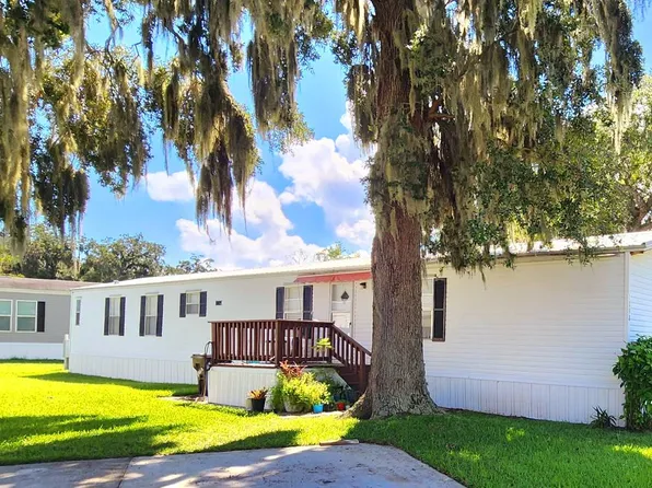 1038 Regas Dr S, Atlantic Beach, FL 32233