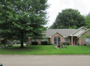 509 Pecan Ct, Jefferson, TX 75657