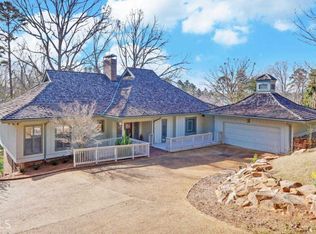 101 Overlook Dr, Gainesville, GA 30506