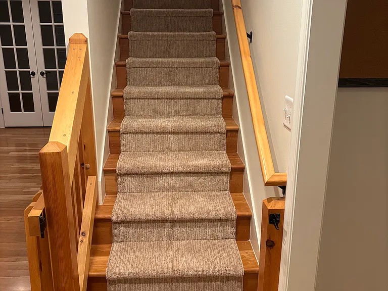 1810 Chatham Dr — Photo 10