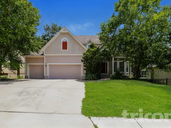 4409 Grove St, Shawnee, KS 66226