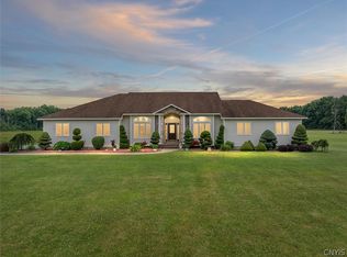 7200 Karker Rd, East Syracuse, NY 13057