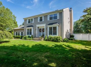 248 Southfield Rd, Baiting Hollow, NY 11933