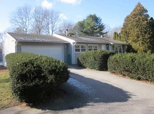 181 Narrow Ln, Charlestown, RI 02813
