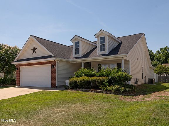 2nd image of 3704 Lena Lane