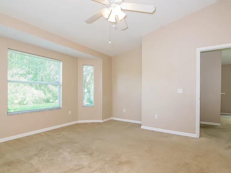 1120 Lake Shore Ranch Dr — Photo 9