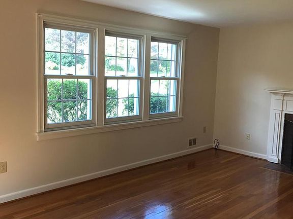 4th image of 5526 10th St N