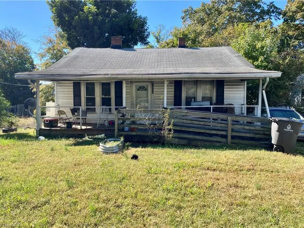 3934 Leo St, Winston Salem, NC 27105