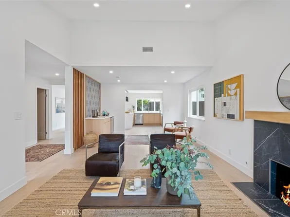 3253 Turlock Dr, Costa Mesa, CA 92626