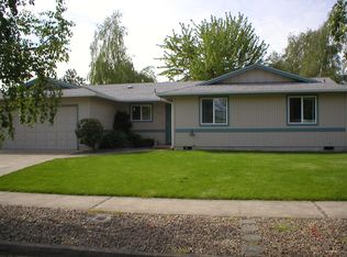 1944 Winchester St NW, Salem, OR 97304