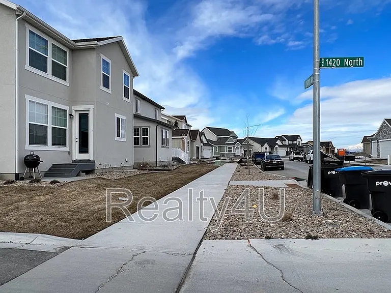 1415 N 3500 W — Photo 20