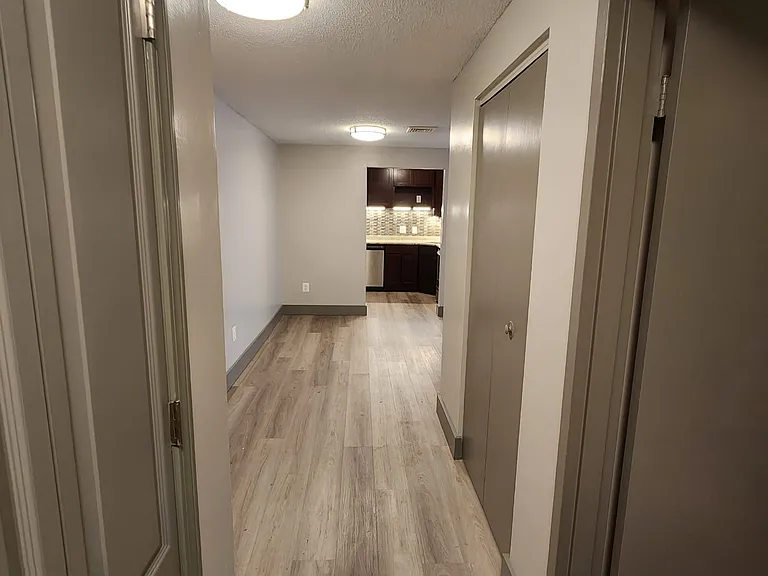 1382 East St #204 — Photo 10