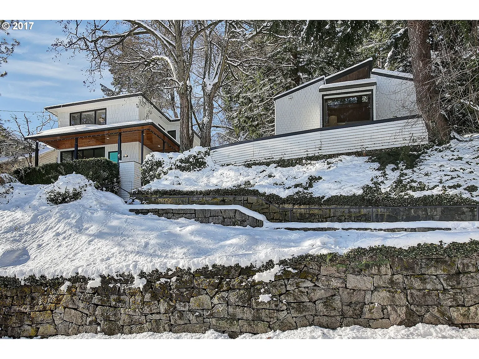 4401 SW Hamilton Ter photo 1