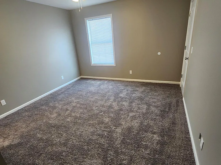 1403 Stadium View Dr #A — Photo 9