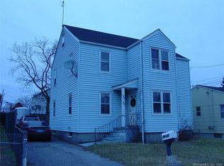 20 Garibaldi Ave, Stratford, CT 06615