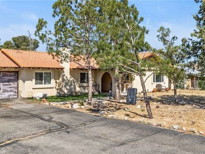8899 Camphor Ave, Hesperia, CA, 92345