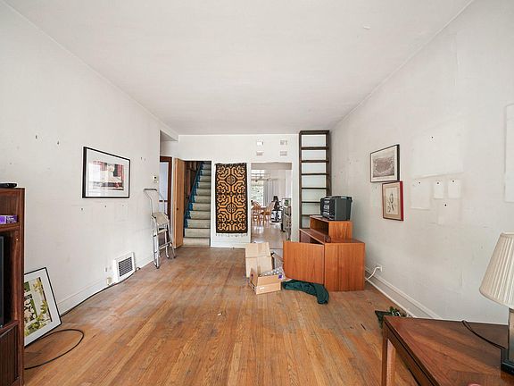 5th image of 5152 N Keeler Ave