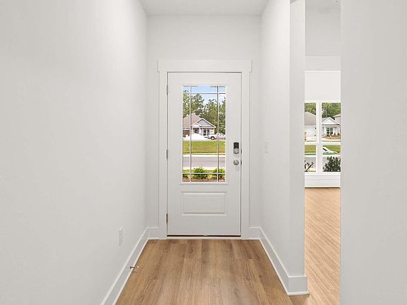 5th image of 313 Holley Grove Ln