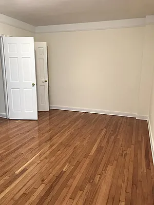 Rented by Giaps Realty Group LLC | media 14