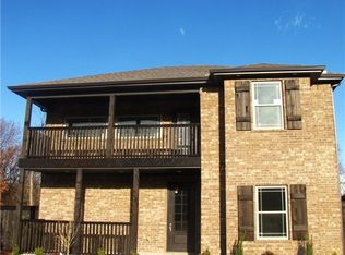 525 Salem Rd, Fayetteville, AR 72704