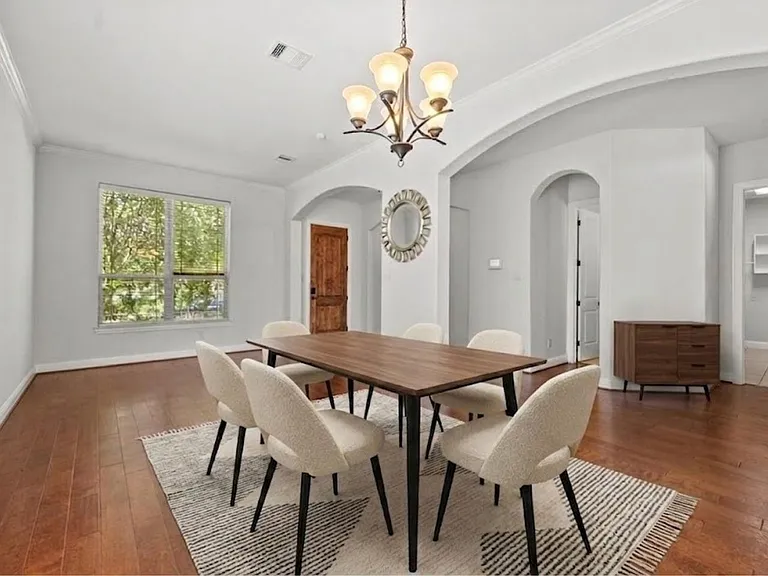 26111 Tintagel Ln — Photo 11
