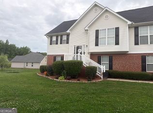 300 Vineyard Ridge Ln, Griffin, GA 30223