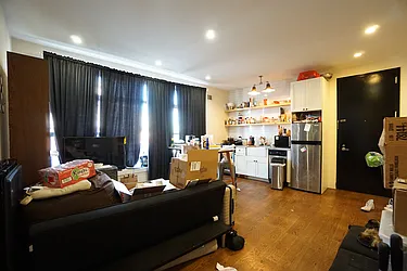 Rented by Rennit Inc.