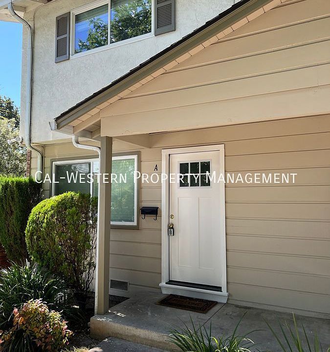 1st image of 1111 Oakmont Dr #A