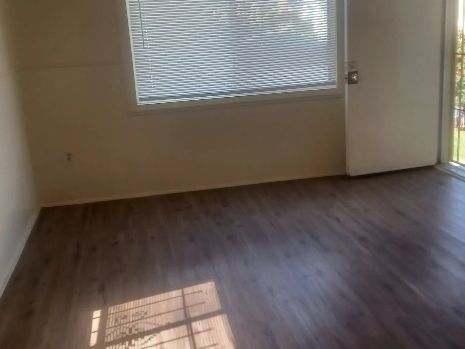 2 bed, 750 sqft, $1,795 — Photo 3