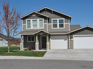 704 Botaka Ct, Benton City, WA 99320