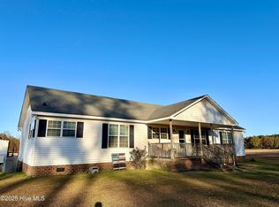 1935 Frank Barber Rd, Williamston, NC 27892