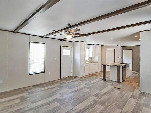 4th image of 6533 Ridgecrest Ln