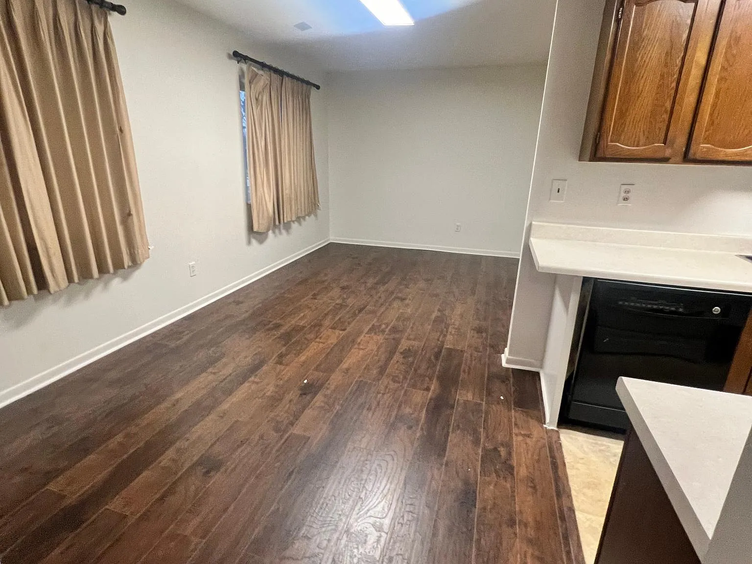 22768 Ashley Dr — Photo 2