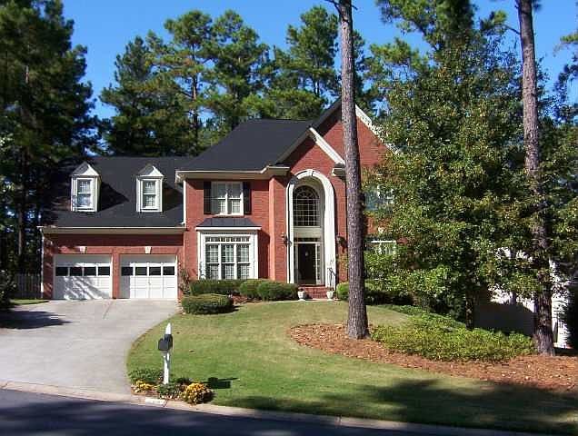 1st image of 290 Galesburg Dr