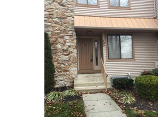 105 Chanticleer, Cherry Hill, NJ 08003