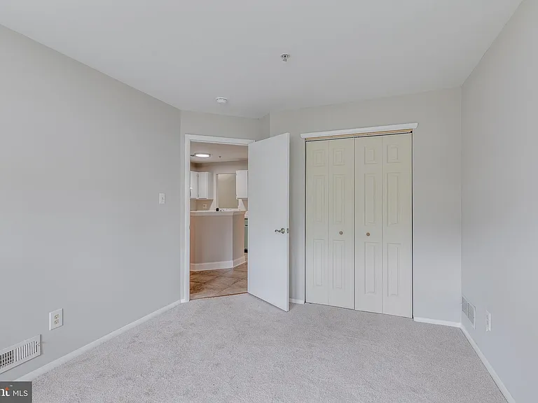 34 Foxglove Dr — Photo 7