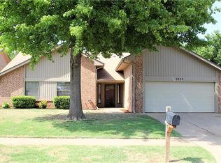 2829 Morgan Trl, Edmond, OK 73012