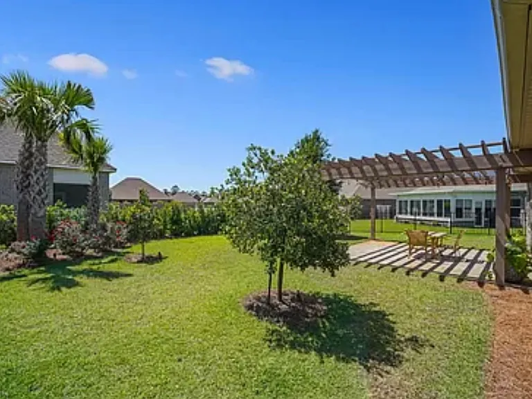 57 Lamon Dr — Photo 13