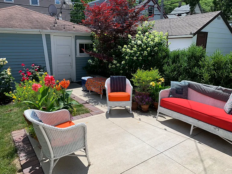 619 E Potter Ave — Photo 18