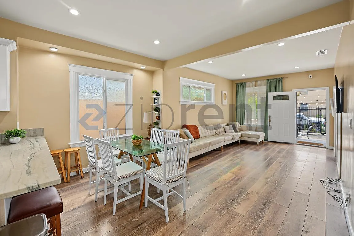 5 bed, 3478 sqft, $6,500 — Photo 3