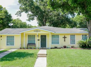 839 Utopia Ln, San Antonio, TX 78223