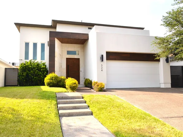 324 Tangle Wood Dr, Laredo, TX 78041