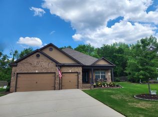 166 Huntsmen Ln, Harvest, AL 35749